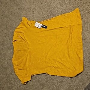 Womens Tee shirt with tags